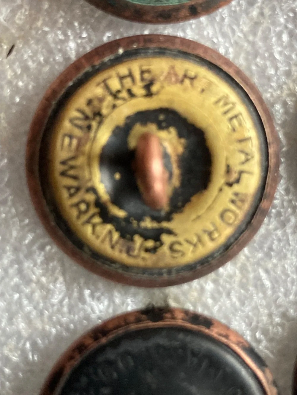 WWI-era U.S. Army Great Seal buttons, likely 1917–1918 wartime issue or use,